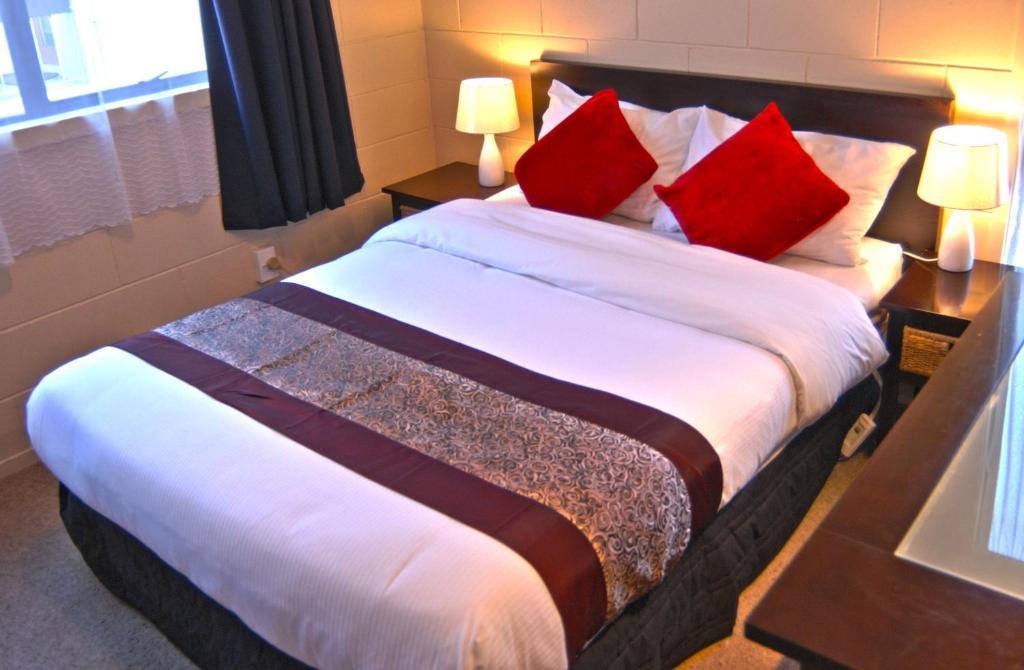 Barcelona Motel Taupo Room photo