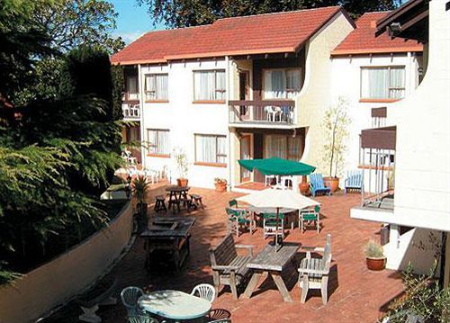Barcelona Motel Taupo Exterior photo