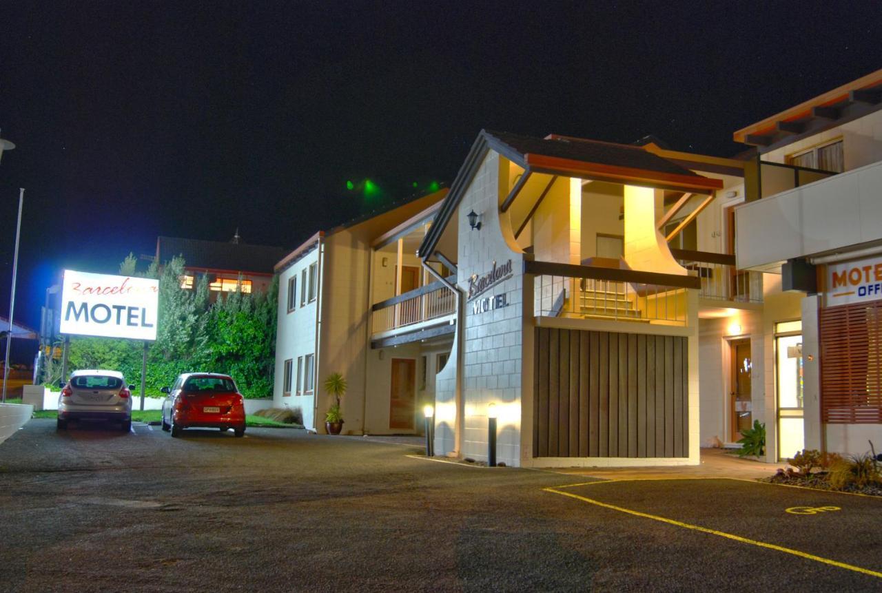 Barcelona Motel Taupo Exterior photo